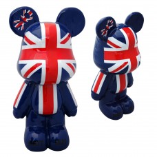 Sculpture: UK Bear Sculpture: UK Bear